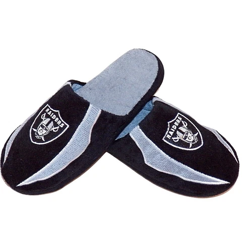 Unisex Forever Collectibles Oakland Las Vegas Raiders NFL Fuzzy Slippers M 6 L 8 Cover