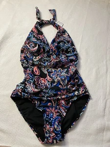 womens one piece swimsuit small - Picture 1 of 4