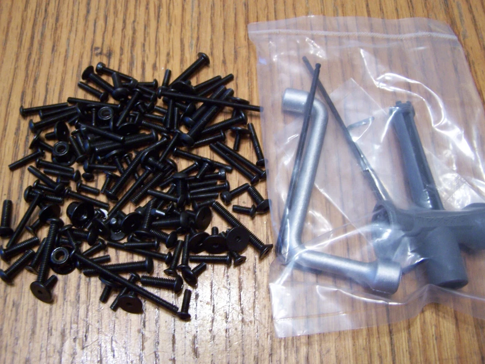 Fits Traxxas Unlimited Desert Racer UDR Screw Lot Tool Set Screws Hardware 85076 - Image 1 of 1
