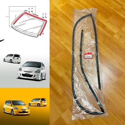 01-08 Genuine Honda Fit Jazz GD front windshield molding weatherstrip seal - Image 1 of 4