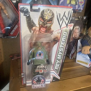 2012 Rey Mysterio WWE Tribute To The Troops Series 6” Wrestling Figure Mattel - Picture 1 of 1