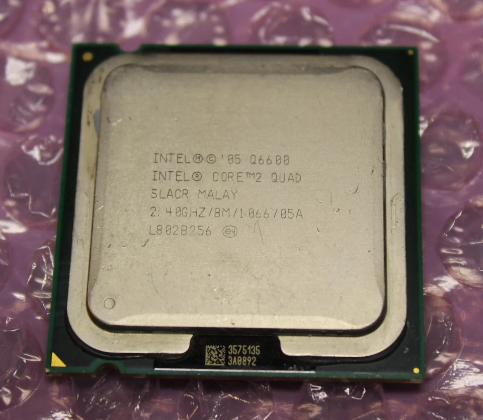 Intel Core 2 Quad Q6600 2.40ghz/8m/1066 Socket LGA775 Processor SLACR - Image 1 of 1