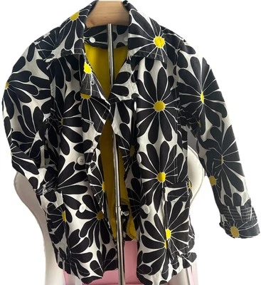 Chaqueta de Primavera Gap Niñas Talla Mediana 6/7 Blanco y Negro Margarita Niñas Talla M Chaqueta Foto 1 de 4