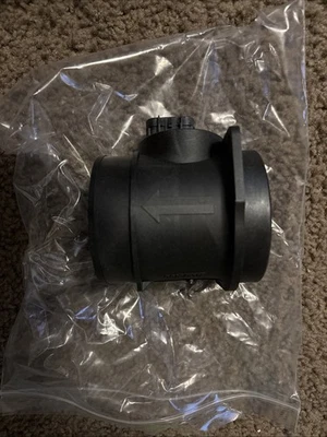 Mass Air Flow Sensor ACDelco GM Original Equipment 213-1677 - Image 1 of 4