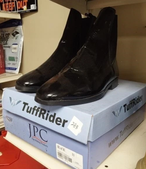 NEW Tuffrider Ladies Pull On Chelsea  Boots Black Patent Leather Size 11 - Image 1 of 1