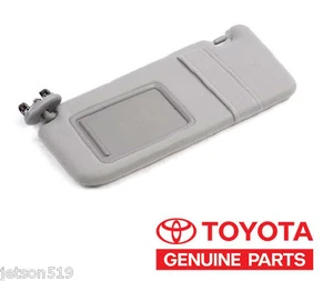Driver's Driver Left Side Sun Visor Gray Vanity Light Genuine Toyota Camry - Picture 1 of 1