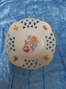 Anbietschale weiß, klein, rund v.der Firma Wallendorf 16x16cm  - Bild 1 von 3