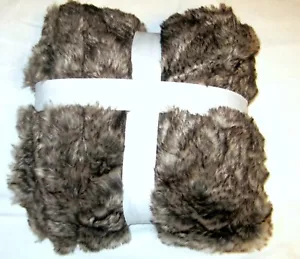 MARTHA STEWART RED PLAID FAUX FUR THROW BLANKET 50x60 COLLECTION FOR MACY'S NEW - Picture 1 of 6