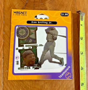 1997 Crown Pro Magnets TEAMWORK #PF1 Ken Griffey Jr Seattle Mariners NUOVO in confezione - Foto 1 di 4
