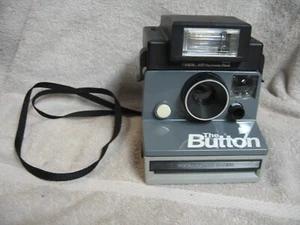 Polaroid The Button Land Camera con flash elettronico Smart Focal 600 NON TESTATA - Foto 1 di 12