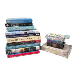 Lot Of 15 Metaphysical Spiritual New Age Books Universe Books Tarot Card Decks - Imagen 1 de 3