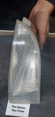 Driver Corner/Park Light Cornering Fits 04-07 FREESTAR 1139854 - Image 1 of 4