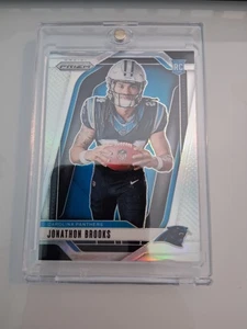2024 Panini Prizm - Rookie Variations Jonathon Brooks #21 Silver Prizm (RC) - Bild 1 von 2