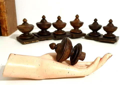 7 Antique Fench wood turned post finial for Bed Grandfather clock Pediment 3 in Cover