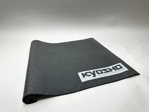 KYOSHO Tapis de Stand RC anti-dérapant (60x43cm) - K.88092M - Photo 1/1