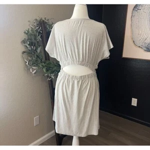 Main Strip White/Grey Stripe Large Tie Back Peek-a-boo BodyCon Dress - Picture 1 of 3