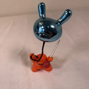 Kidrobot | 2011 balloon pop dunny - travis cain - Picture 1 of 6