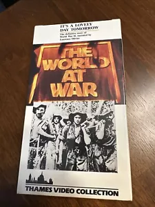 World at War - Volume 14: Its a Lovely Day Tomorrow (VHS, 1982) Sealed - Imagen 1 de 4