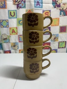 4 Vintage Tea/Coffee Cups Stackable Retro Tan Brown Mid Century Flower Ceramic - Picture 1 of 5
