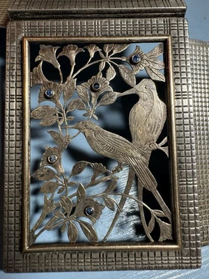 BOUCHERON-PARIS  Poudrier Ancien Or Rose, Argent Et Saphirs. - Photo 1/4