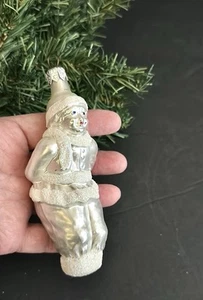 Niño con trineo vidrio soplado adorno de Navidad blanco brillante hecho en Polonia 5” - Imagen 1 de 9