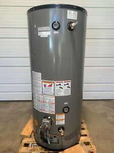 Rheem 75,000 BTU G75-75N-3 Natural Gas Commercial Water Heater 75 Gal.