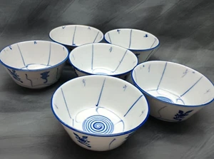 Vintage Rare Mid-Century Chinese Blue & White Floral Porcelain Rice Noodle Bowls - Picture 1 of 4