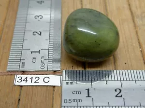 JADE NEPHRITE pierre roulée de superbe qualité mineraux vert lithotherapie reiki - Imagen 1 de 2