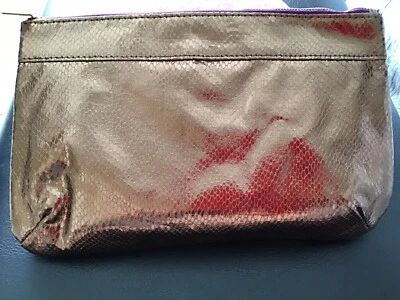 ¡Bolsa de cosméticos Tarte Gold Snake Skin!  Amplio y lindo! Nuevo - Regalo Foto 1 de 4