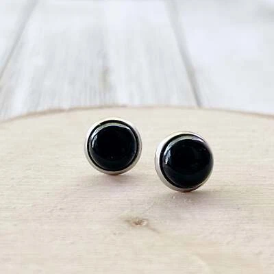 Aretes de acero inoxidable de 8 mm de ágata de ónix negro Foto 1 de 4