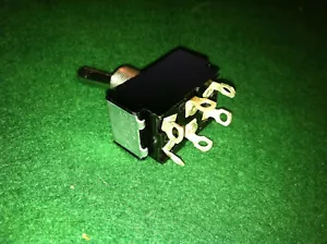 Interruptor Carling DPDT ENCENDIDO-APAGADO 15A 125 voltios # 2GM50 nuevo stock antiguo - Imagen 1 de 6