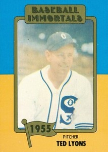 1980-87 SSPC HOF #77 Ted Lyons  1st Printing No MLB Logo Chicago White Sox HOF