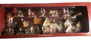 Vintage Holiday Time Harvest 10-teiliges Dorfhaus-Set beleuchtet Herbstdeko  - Bild 1 von 11