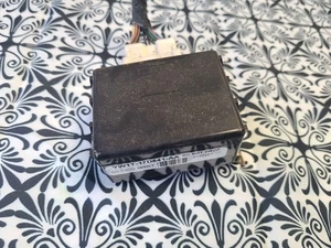 Mercury Grand Marquis Ford Crown Victoria Wiper Relay Module OEM YW7T-17D541-AA - Foto 1 di 3