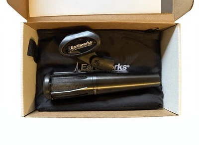Earthworks SR314-B Cardioid Condenser Handheld Vocal Microphone - Black - Image 1 of 4