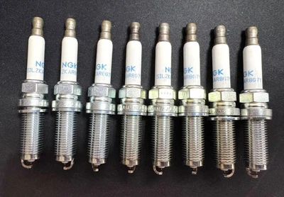 8 bujías NGK SILZKAR8G7Y (97506) - Jaguar Land Rover 5,0 V8 sobrealimentado Foto 1 de 2