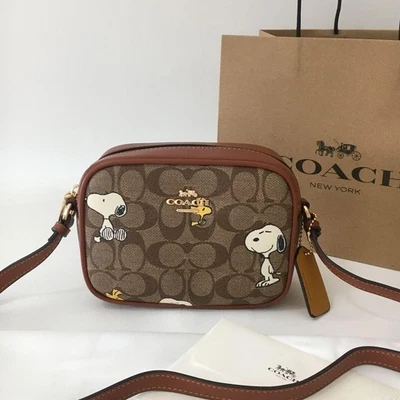 COACH CF248 PEANUTS MINI JAMIE CAMERA BAG SIGNATURE CANVAS LEATHER SNOOPY Outlet - Image 1 of 4