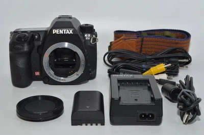 PENTAX K-5IIs Digital SLR Camera Body Low-Pass Filter-Free 8,855 Shutter Counts! - Image 1 of 4
