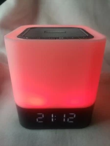 Aisuo Night Light - 5 in 1 Bedside Lamp with Bluetooth Speaker, 12/24H Digital C - Picture 1 of 6