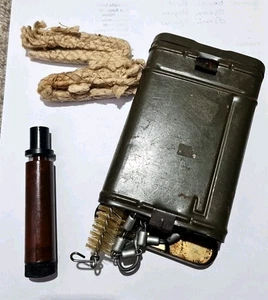 Kit de limpieza de rifle Mauser K98k original alemán - marcado Fg. f. Gew WBC 5/62 - Imagen 1 de 8