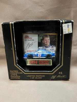 Nuevo en caja 1994 Racing Champions 1:64 Premier Edition NASCAR Diecast #8 Jeff Burton Foto 1 de 4