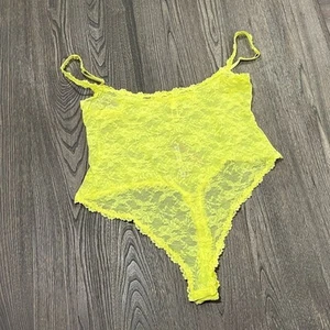 Nuevo con etiquetas Skims Elastizado Encaje Tanga Body Cuello Redondo Pullover Amarillo Iluminador 3X - Imagen 1 de 5