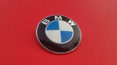 1999-2005 BMW 325I 328I 330I 335I E46 FRONT HOOD EMBLEM LOGO BADGE USED OEM C31 - Image 1 of 3