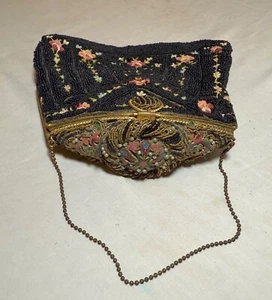 Antiguo bolso de mano hecho a mano micro vidrio con cuentas mosaico latón flor - Imagen 1 de 13