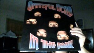 GRATEFUL DEAD in the dark VINYL RECORD ALBUM