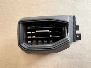 Ford Mustang S650 2024 tablero moldura ventilación aire panel del conductor LH - Imagen 1 de 10