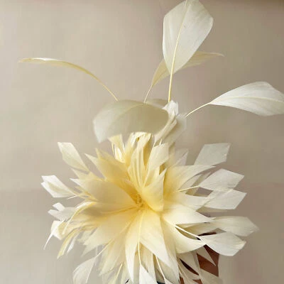 Exquisite Feathers Fascinators Flowers Holiday Decor Party Hats Embellishment  - Image 1 of 4