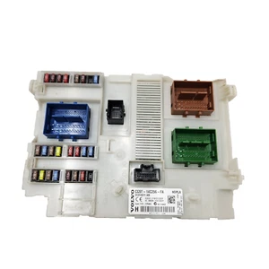 2012 Volvo S60 Under Dash Cabin Fuse Box Unit OEM 31314511 - Picture 1 of 4