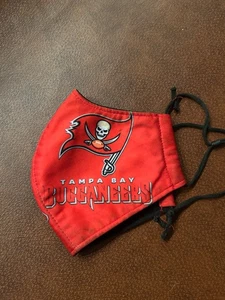 Tampa Bay Buccaneers NFL Red Adult New Face Mask-Reusable Washable US Made - Picture 1 of 2