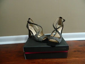 NEW Vince Camuto Rosays Black Studded Heel Sandals sz 8.5 - Picture 1 of 4